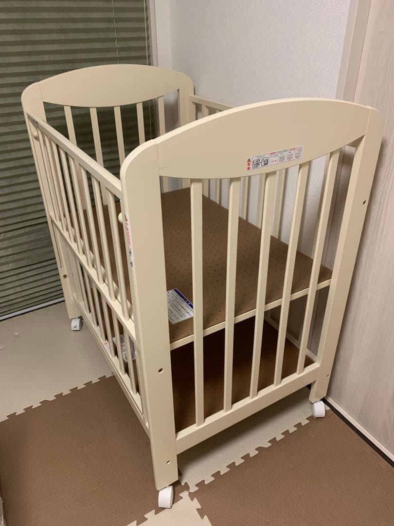 ななみ＊カトージ_ミニベビーベッド_ハイタイプ(収納板付き)+敷パッド ななみ＊カトージ_ミニベビーベッド_ハイタイプ(収納板付き)+敷パッド