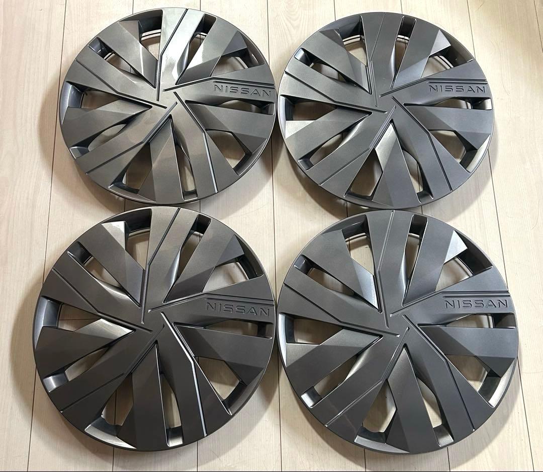 チ*コ様 【美品】日産C28セレナ 16インチ ホイールカバー - メルカリ