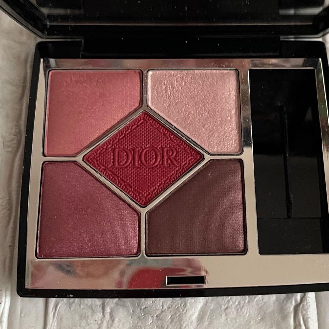 Dior ディオール サンククルール 879 ルージュトラファルガー - アイ