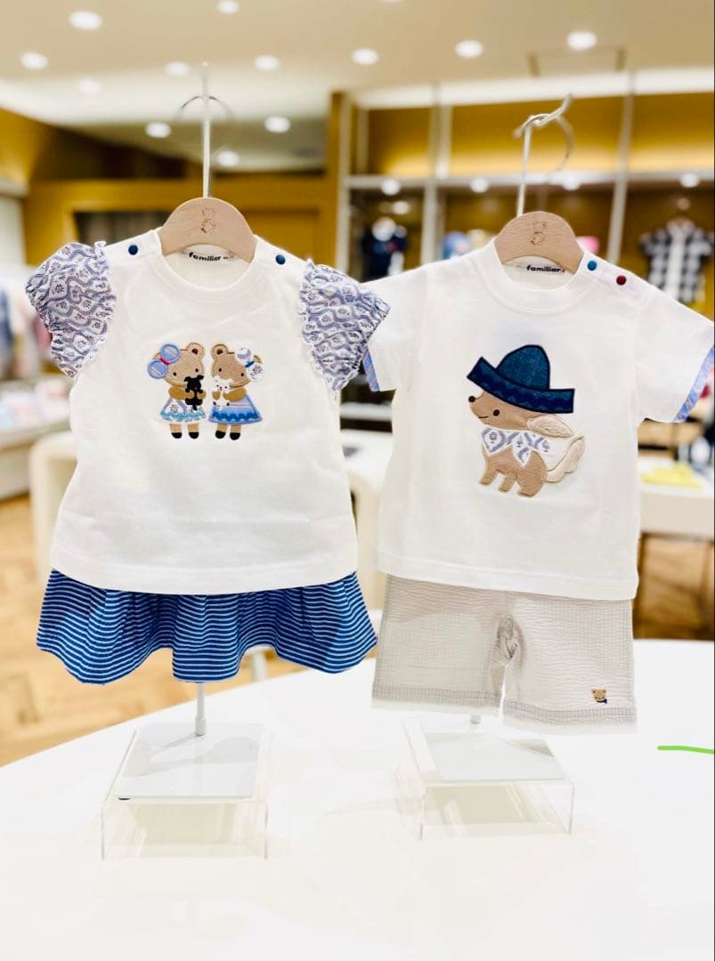 ファミリア 即完売 美品 ブルーリバティ クマ テリア Tシャツ