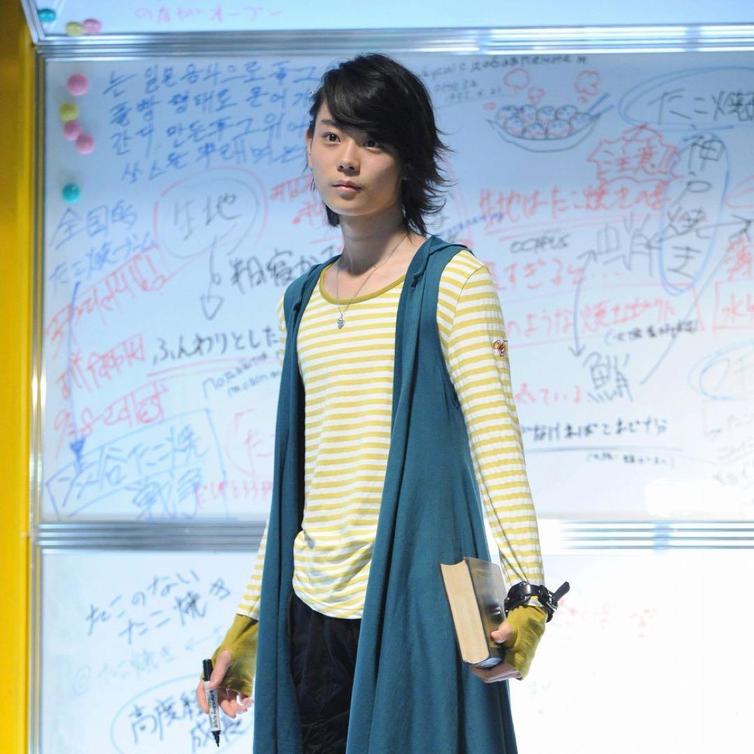 ナイキー様専用 仮面ライダーW フィリップ劇中衣装 菅田将暉 - メルカリ