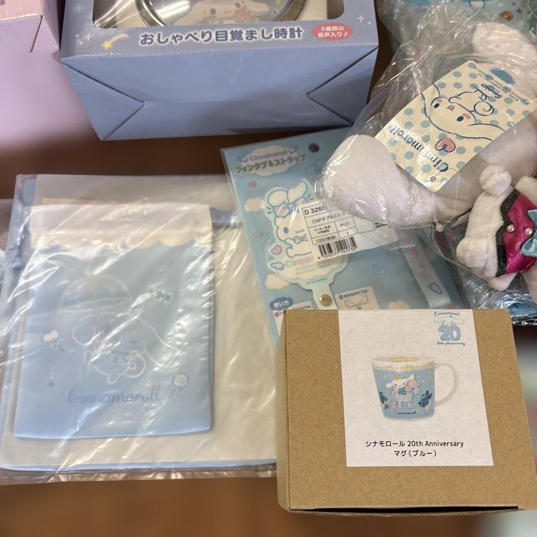 楽天市場】サンリオ 回転式コスメラック シナモロール シナモン