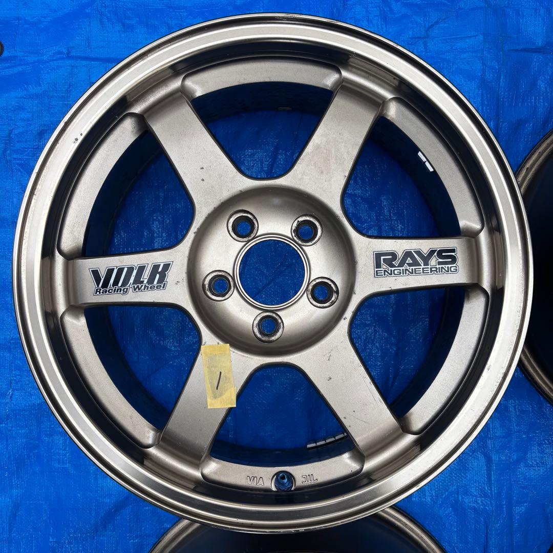 RAYS ボルクレーシング TE37 16in 7.0J+46 PCD100