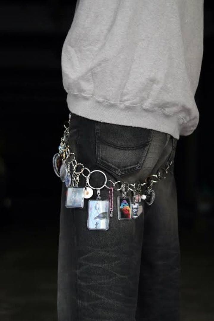 レア】doublet 10 WORDS KEYCHAIN / MULTI - メルカリ