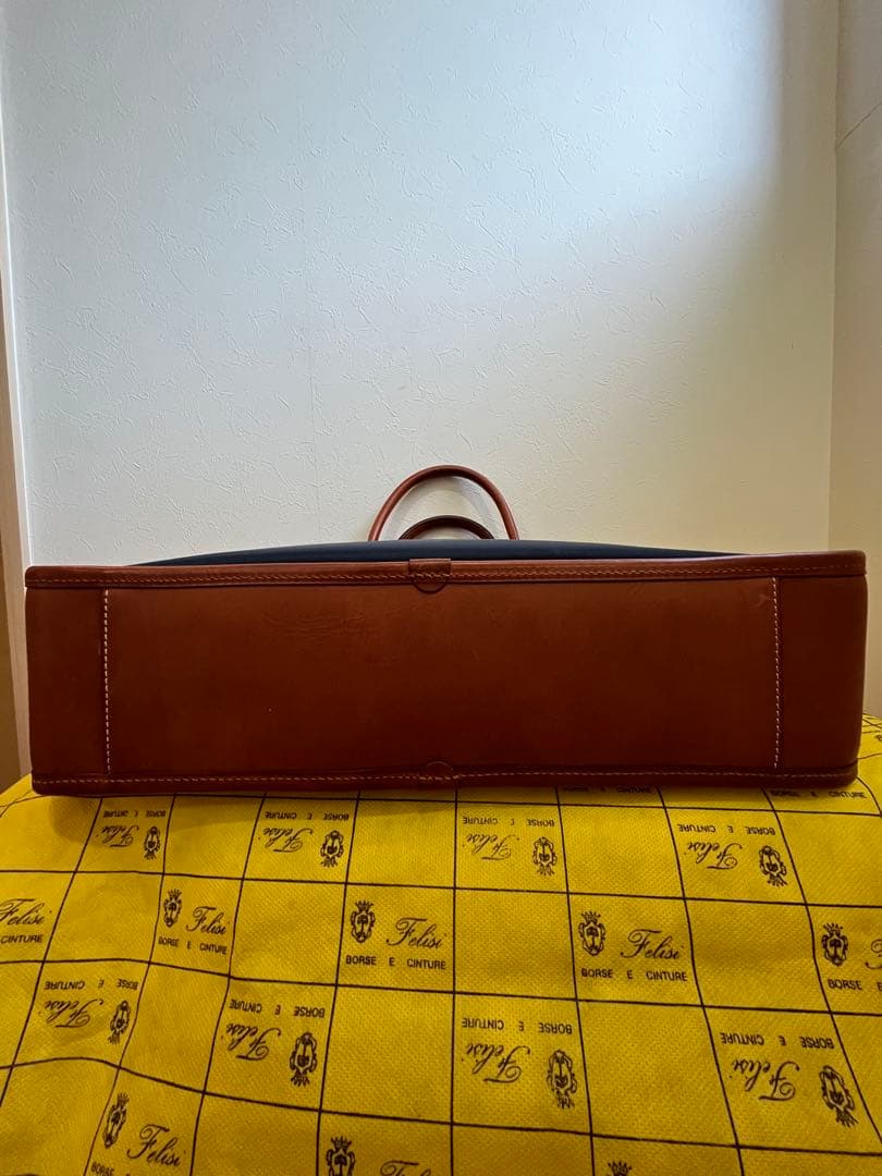 【極上品】フェリージ Felisi 8637/2-DS ビジネスバッグ