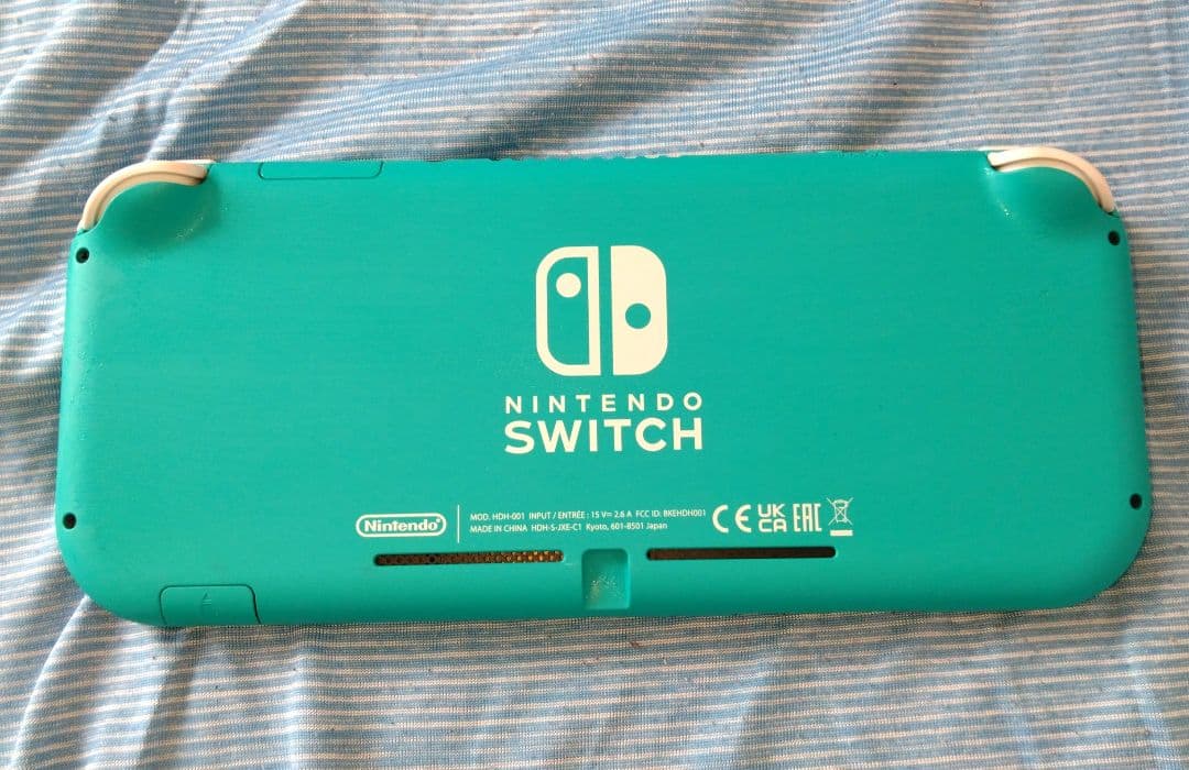 NintendoSwitchLite本体 取扱説明書、保証書、充電器、箱無し