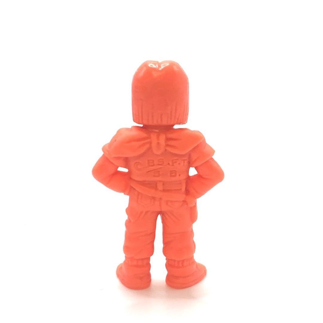 ドラゴンボール 消しゴム【人造人間17号】赤系 全長(約) 4.3cm ドラ