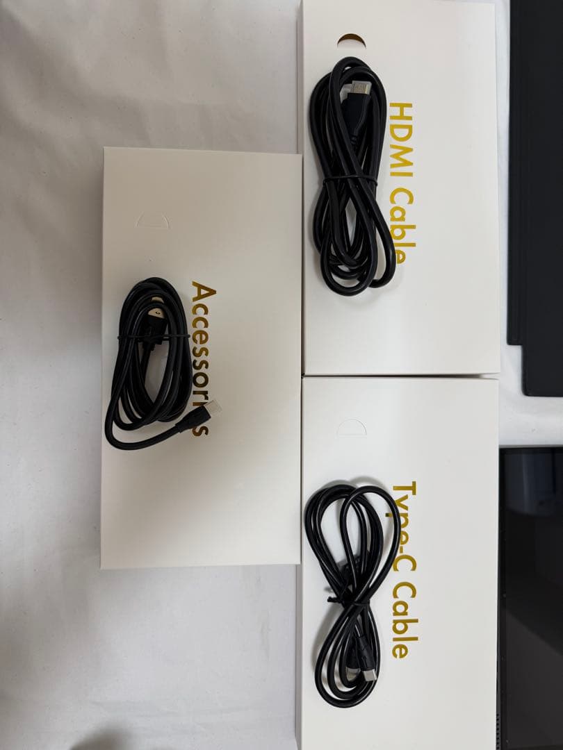 極美品　LANMEY モバイルモニター 16インチ 144Hz 2.5K QHD