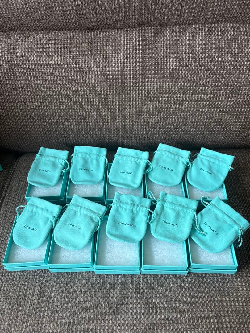現行品 極美品Tiffany ティファニー空箱 巾着袋10セット - メルカリ