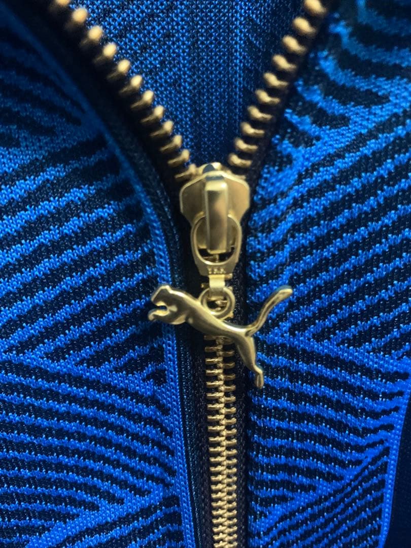 美品】目黒蓮着用 PUMA ジップアップジャージ - メルカリ