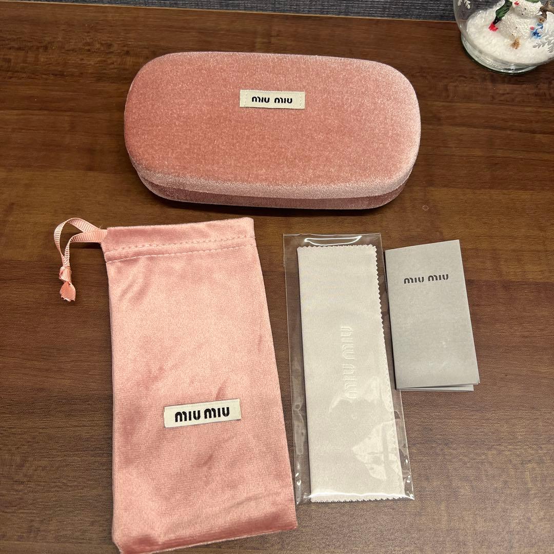 MiuMiu】ミュウミュウ メガネケース ・ポーチ付 ピンクベルベット