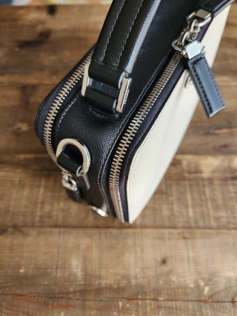 高橋輝　希少カラー　プラダブリック　バイカラー