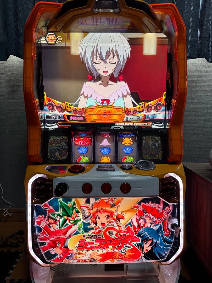 引き取り限定スロット シンフォギア勇気の歌 実機 中古品 - パチンコ