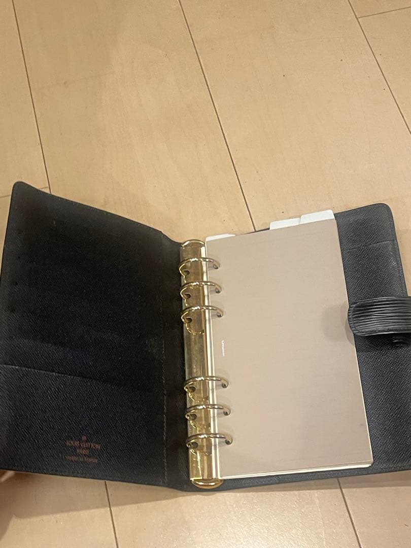 ⚠️ゆな様専用ルイヴィトン アジェンダMM エピ ノワール 黒 手帳カバー