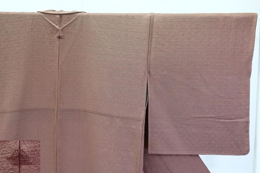 美品 小紋 千地泰弘 作家物 ココアブラウン 格子 宝物 身丈164.0cm正絹