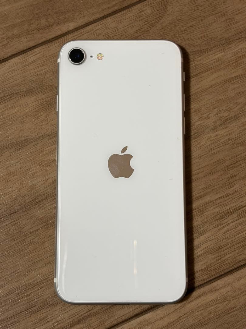 Apple iPhone SE第二世代　ホワイト　128GB Amazon.com: Apple iPhone SE (2nd Generation), US Version, 128GB