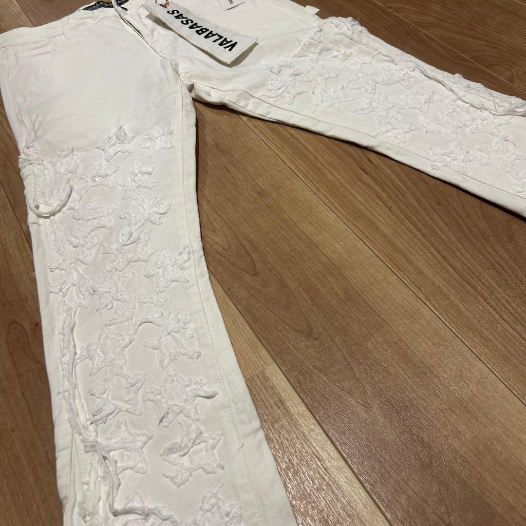 新品未使用】バラバサス ホワイトスターフレアデニム 30 VALABASAS