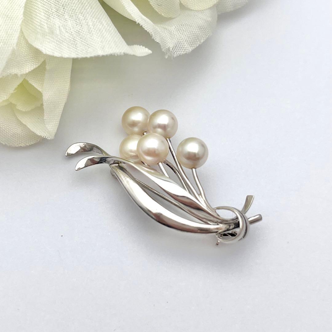 ミキモト シルバー パール ブローチ 花束 皇室御用達ブランド - メルカリ