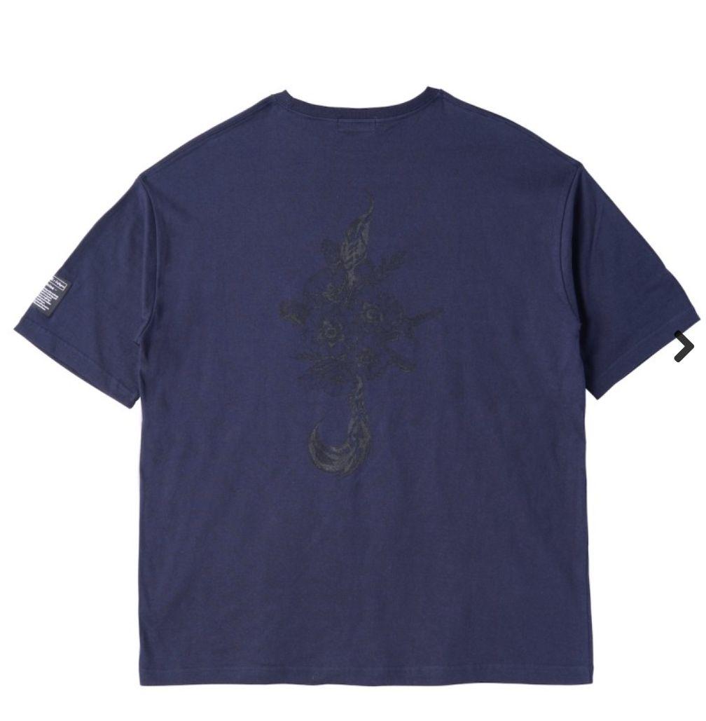 しろくさ様専用 優里 TATTOO ZEPHYREN Tシャツ M ネイビー - メルカリ