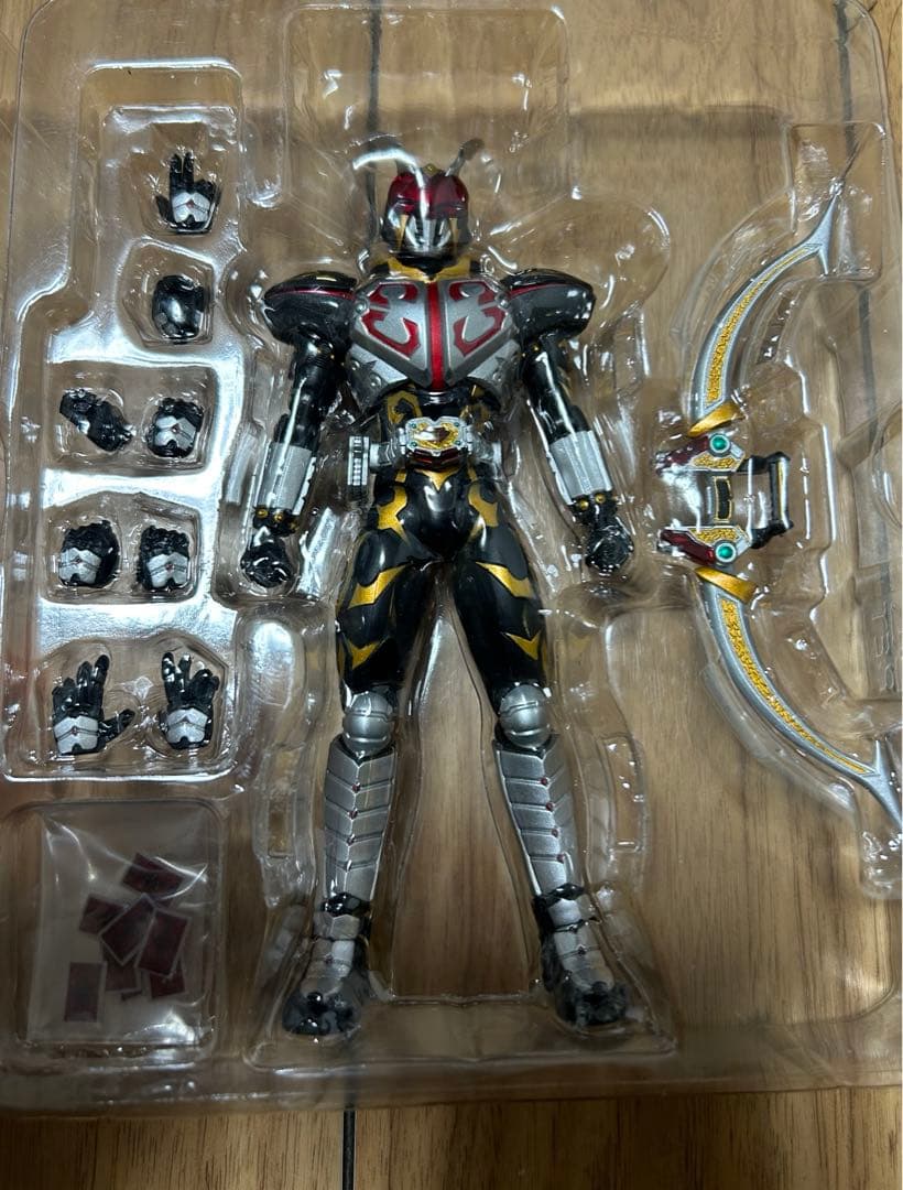 S.H.Figuarts 仮面ライダーブレイド 仮面ライダーカリス セット