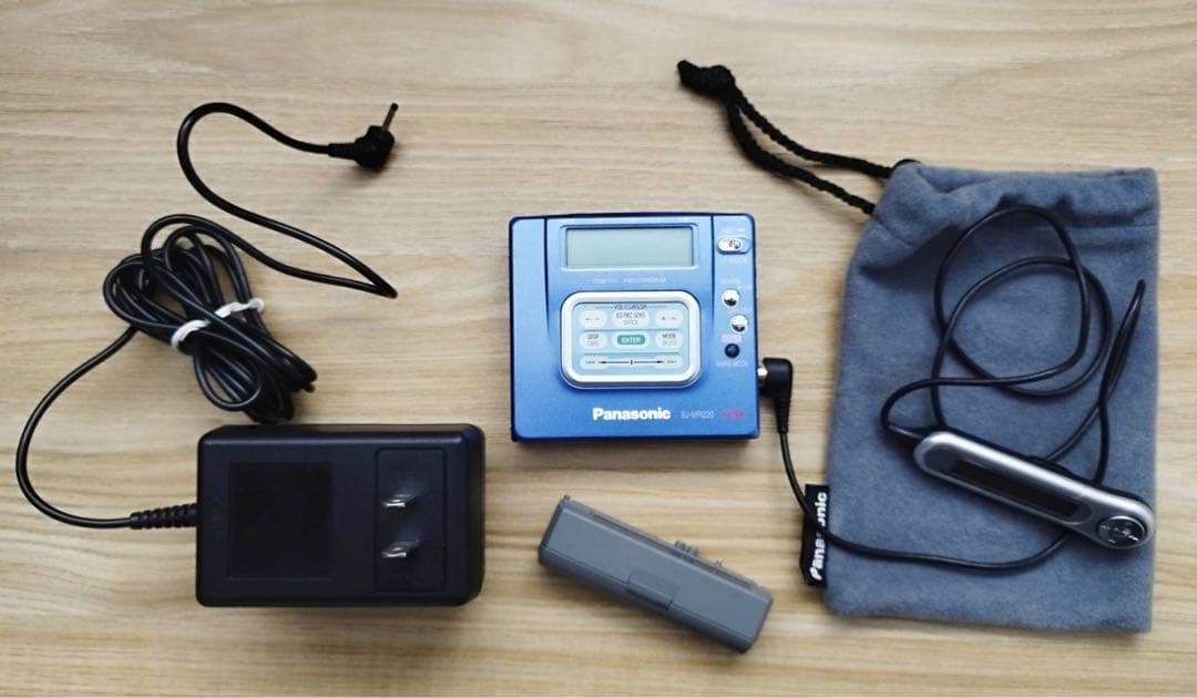 Panasonic ポータブルMDレコーダー SJ-MR220 - メルカリ