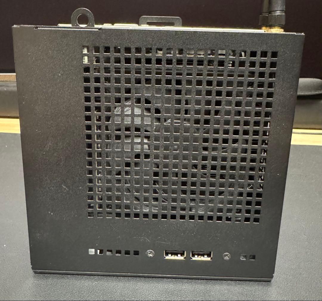 《中古PC》DeskMini X300 Ryzen7 PRO 4750G