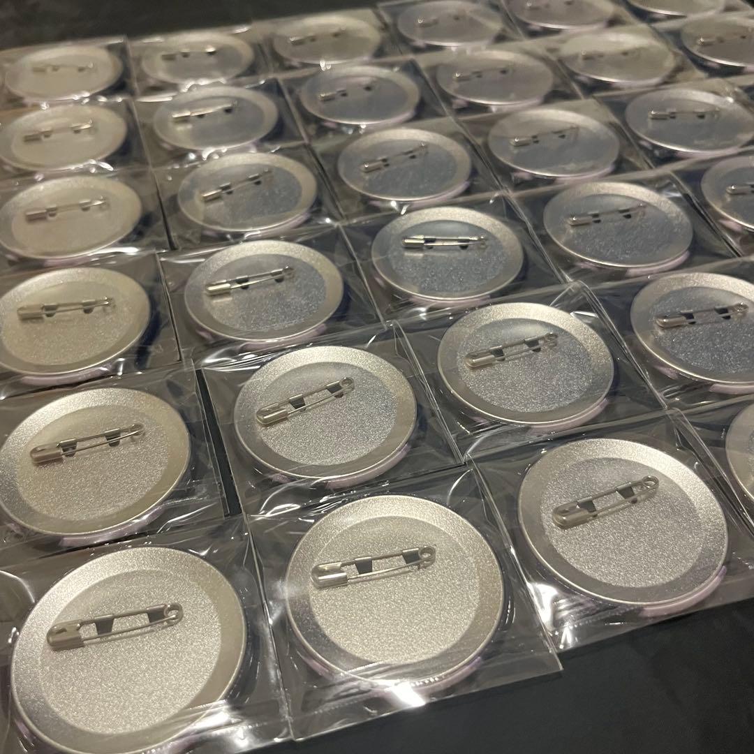 魔入りました!入間くん 缶バッジ ナベリウス カルエゴ パジャマ