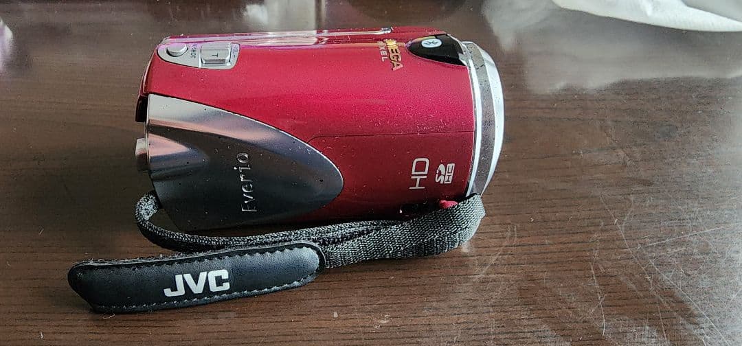 JVC Everio GZ-HM570 ビデオカメラ 三脚付き!! - メルカリ