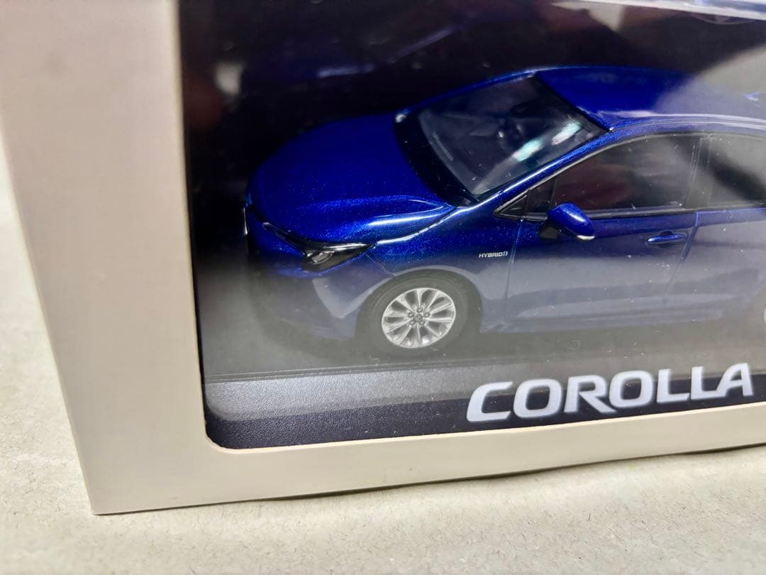 カローラ ミニカー ダークブルーマイカ ケース付き シュリンク無し