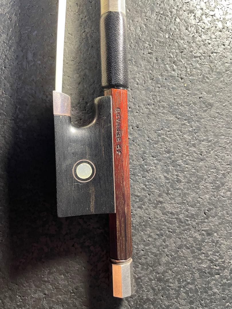 J.P.Bernard ヴァイオリン　弓　銀黒檀