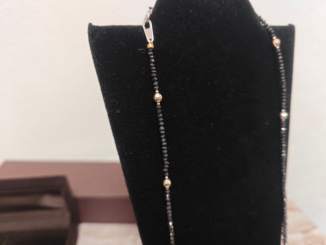 ブラックダイヤモンド ネックレス K18WG 20.0ct 磁気