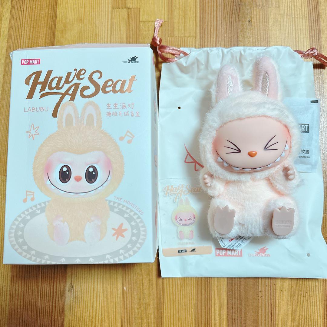 POP MART ラブブ Have A Seat ハブシ SISI - メルカリ