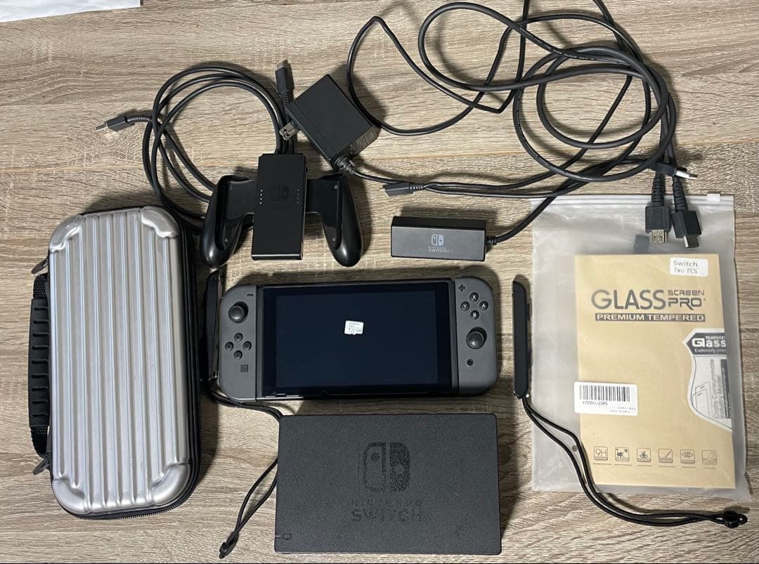 Nintendo Switch 本体 付属品あり 箱無し 動作確認済み ニンテンドースイッチ 箱 説明書無し スイッチ本体 Nintendo Switch 美