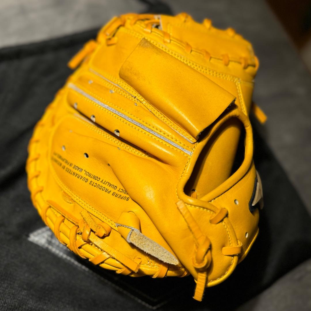 ダイヤのA 軟式用キャッチャーミット 御幸一也モデル - メルカリ