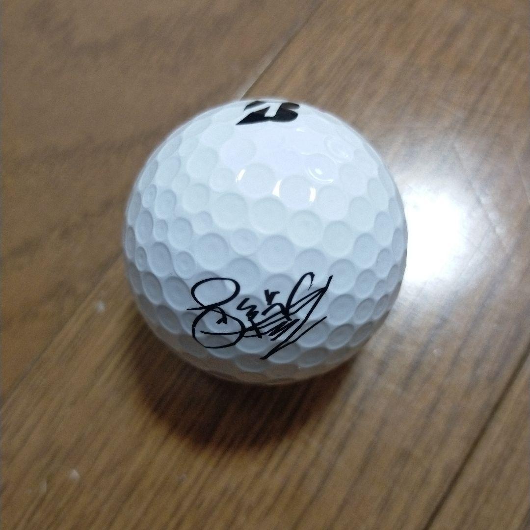 NX日本通運 原英莉花サインボール - メルカリ