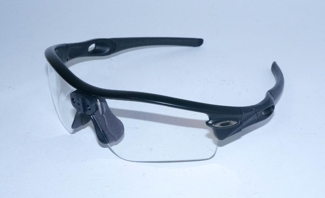 サージテル Surgitel OAKLEY RADAR 歯科　ルーペ Radar EV｜Surgitel～拡大鏡サージテル～歯科専用サイト