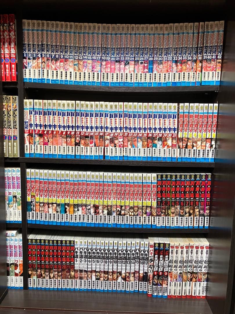 刃牙シリーズ全巻セット（外伝付き）＋バキ外伝拳刃　＋　バキ外伝疵顔セット バキ外伝 32冊全巻セット 烈海王 ゆうえんち 疵面 チハル 板垣恵介