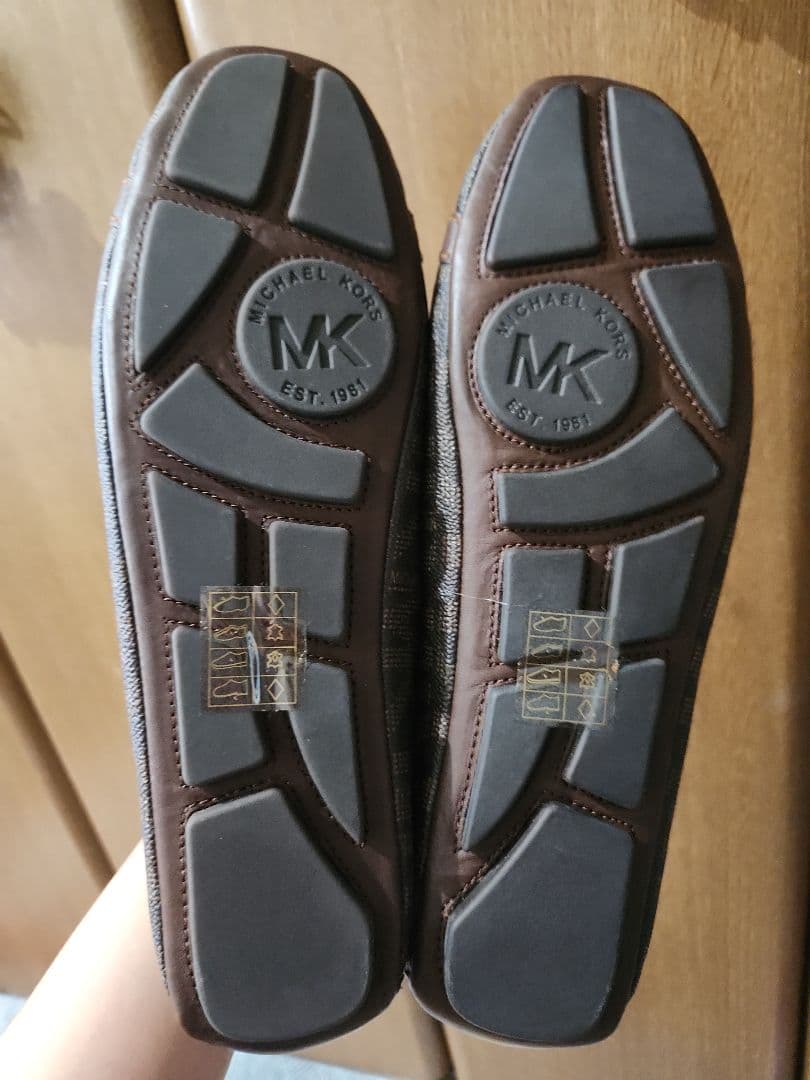 未使用　Michael Kors フラットシューズ　26.5cm　ブラウン