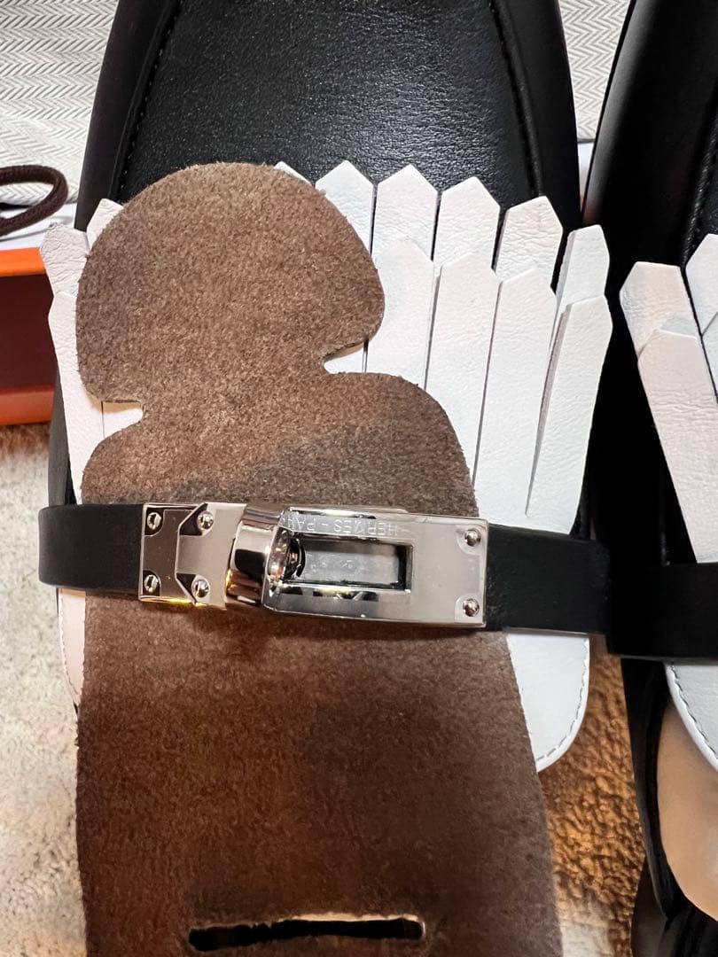 エルメス《ケリー》バックル ミュール 《オズ》