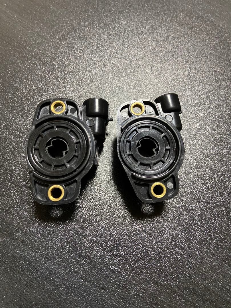 ゴ*ー様 フィアット500 500C MARELLI製 ポジションセンサー3個 - メルカリ