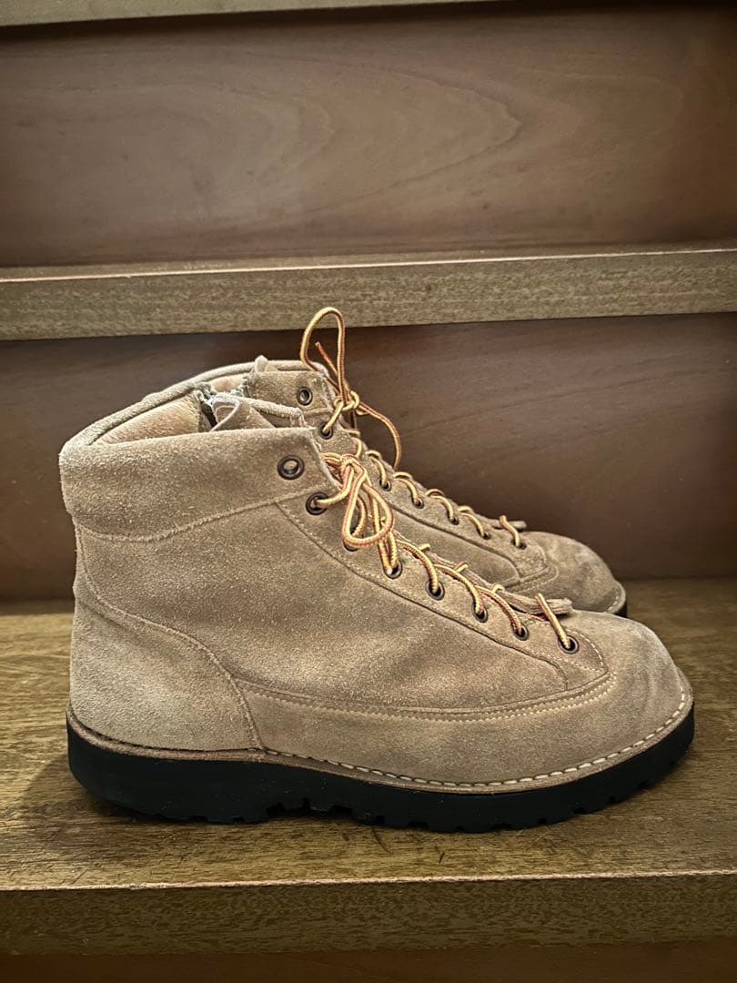 はちたろう様専用 ダナーライト ソフネット US8|mercariメルカリ官方