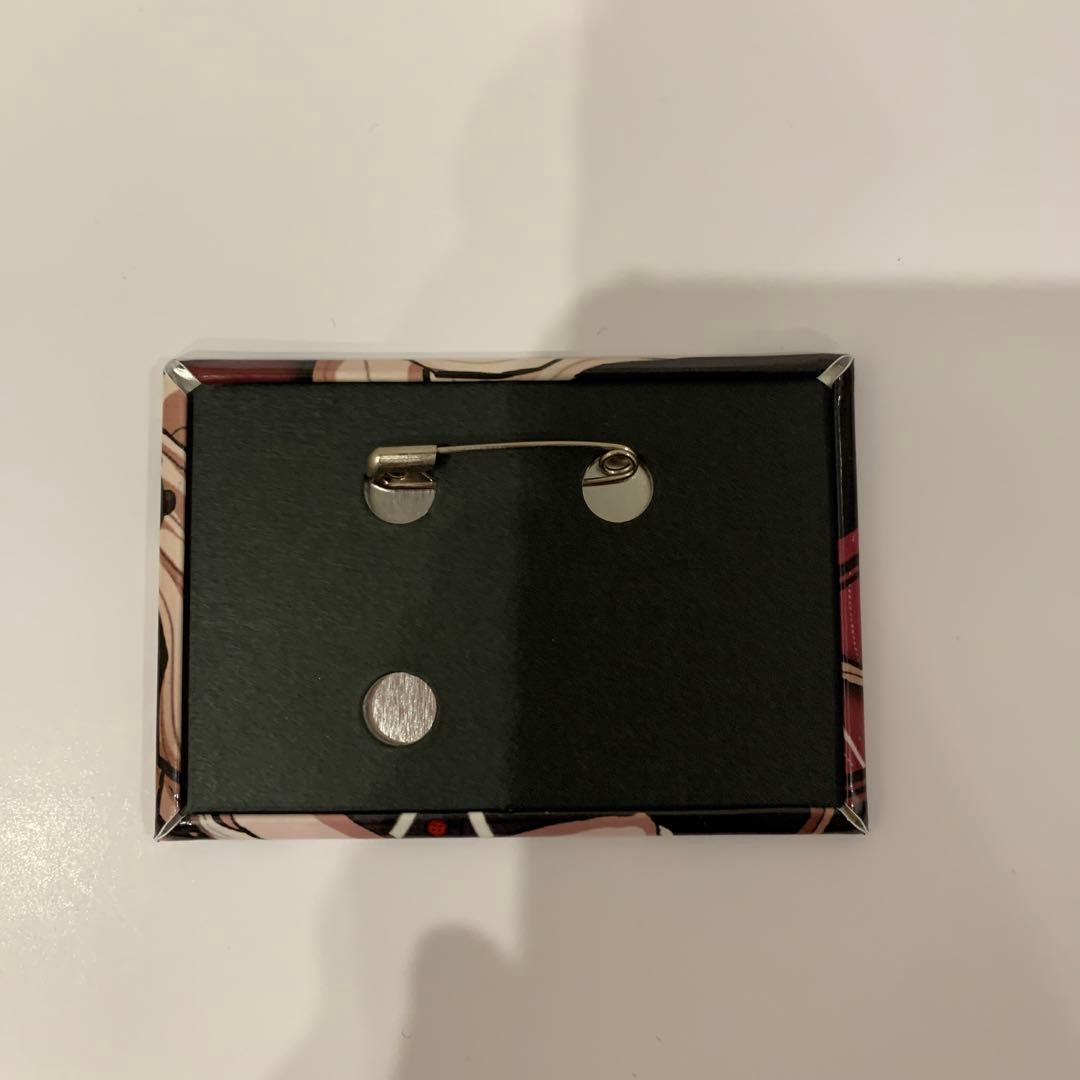 江ノ島盾子 ダンガンロンパ スクエアセリフ缶バッジ - メルカリ