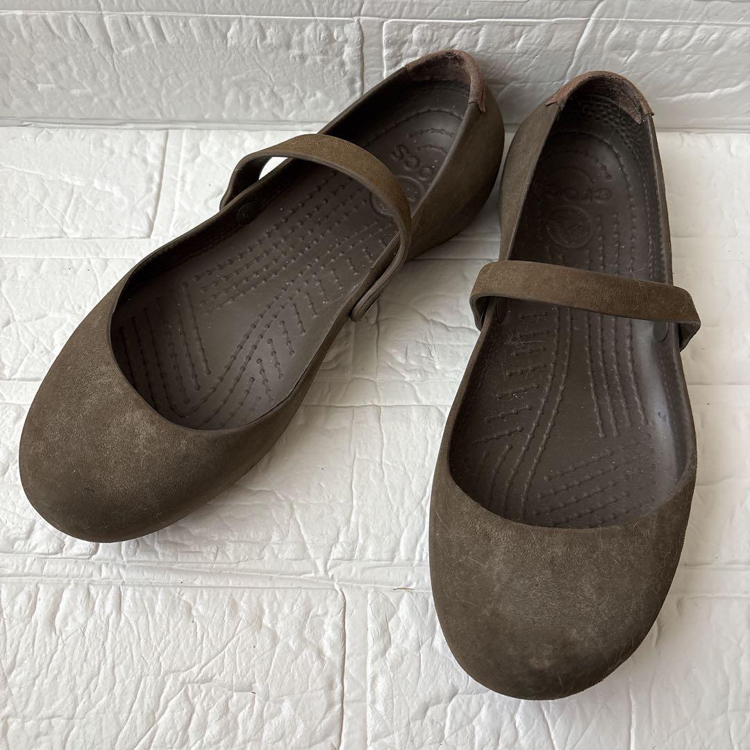 crocs クロックス アリス ワークW7 フラット ブラウン ストラップ