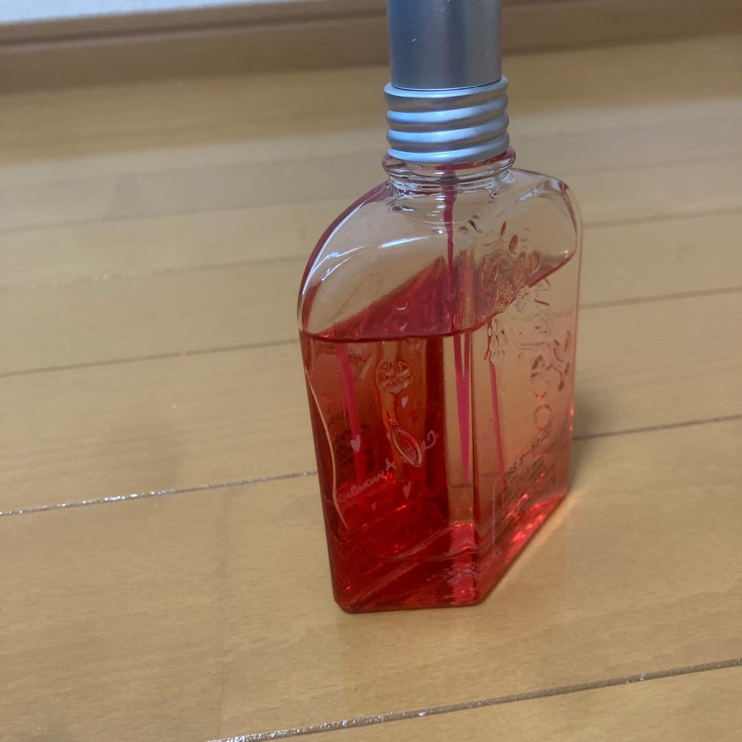 ロクシタン チェリーストロベリー オードトワレ 50ml 限定日 - メルカリ