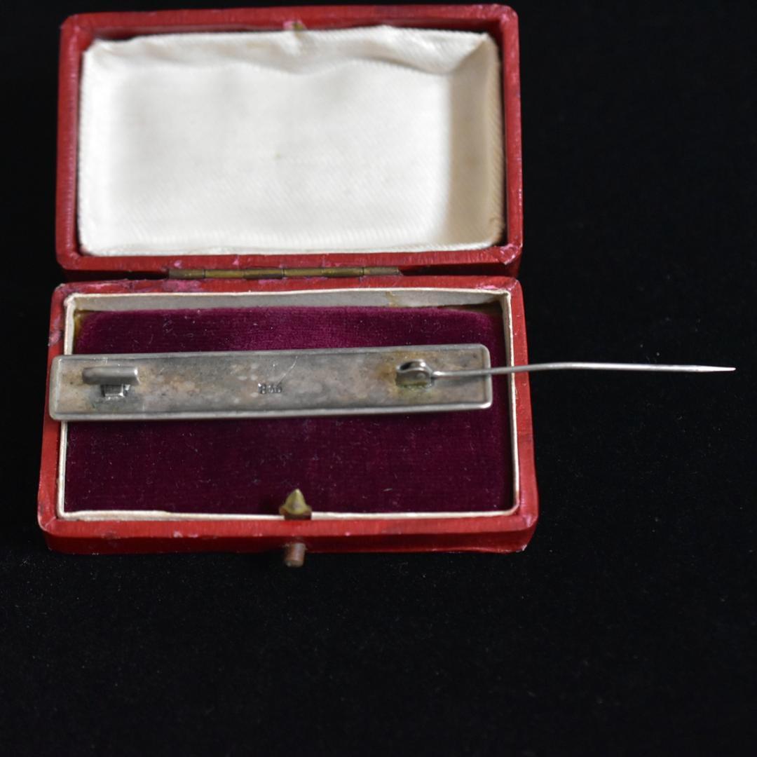 ドイツ製アンティーク 銀製 ぶどうのブローチ 葡萄 - メルカリ