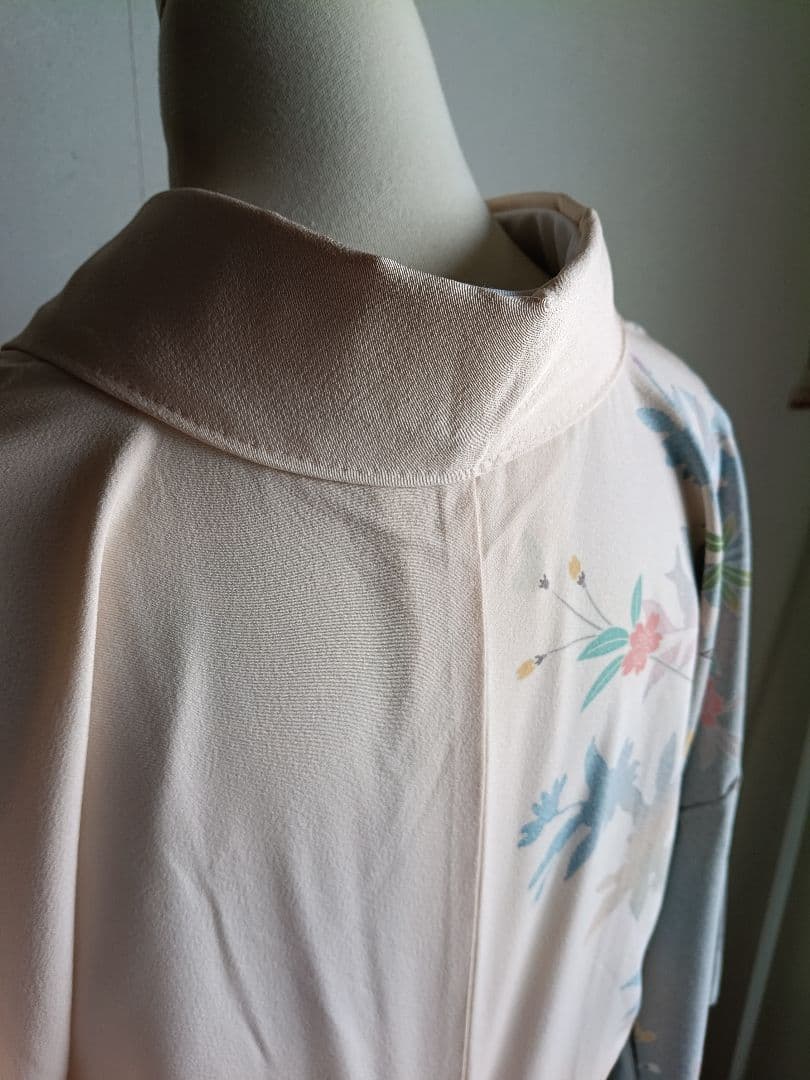 京加賀友禅訪問着 たたき模様 ろうけつ染め分け 光月の落款入り 美品