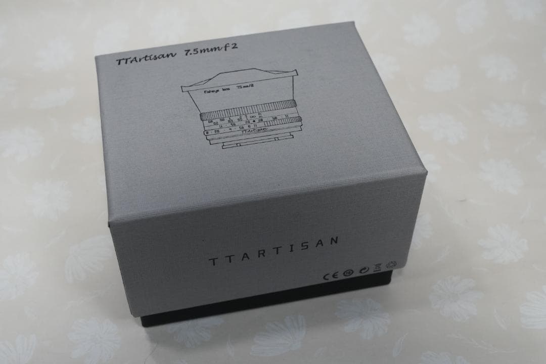 a*z様 TTArtisan 7.5mm F2 Eマウント APS-C Fish