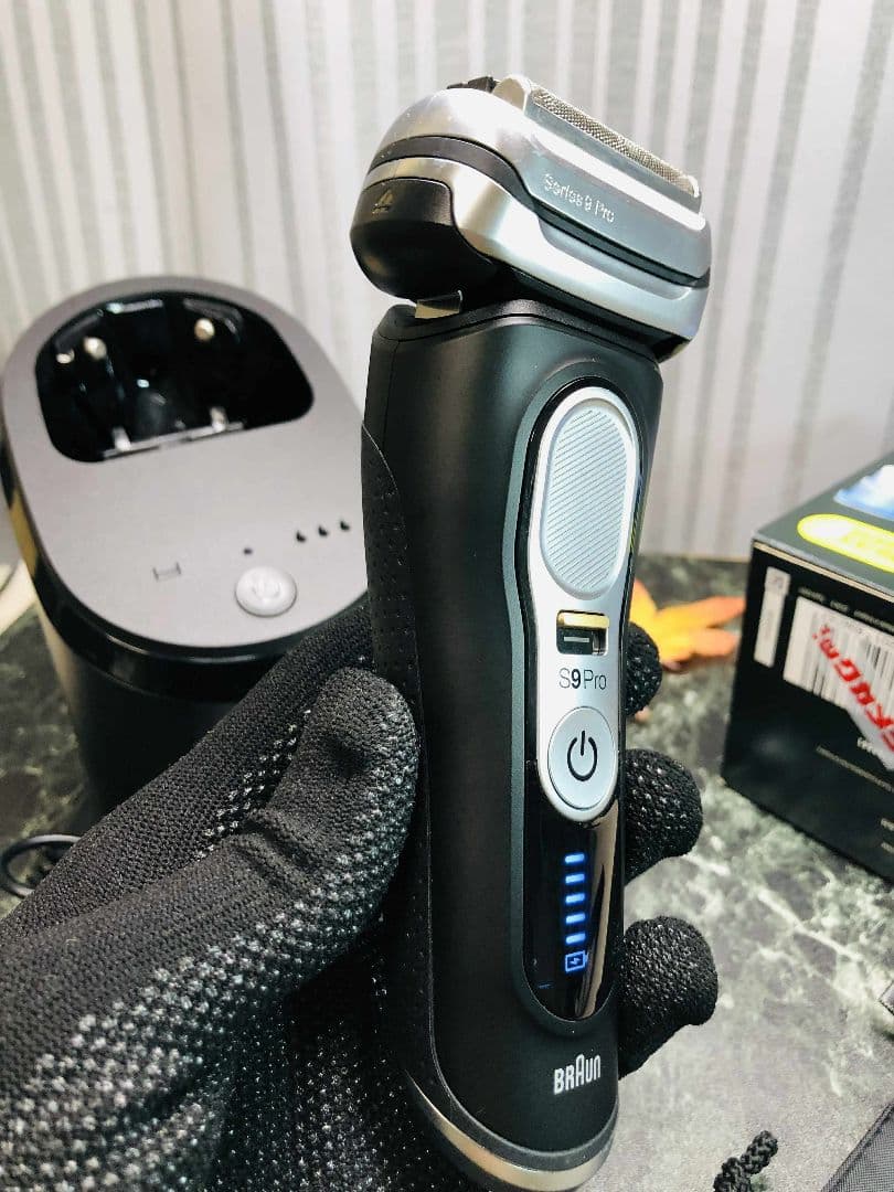 【美品】BRAUN シリーズ9 Pro 9450cc -Vメンズ電気シェーバー