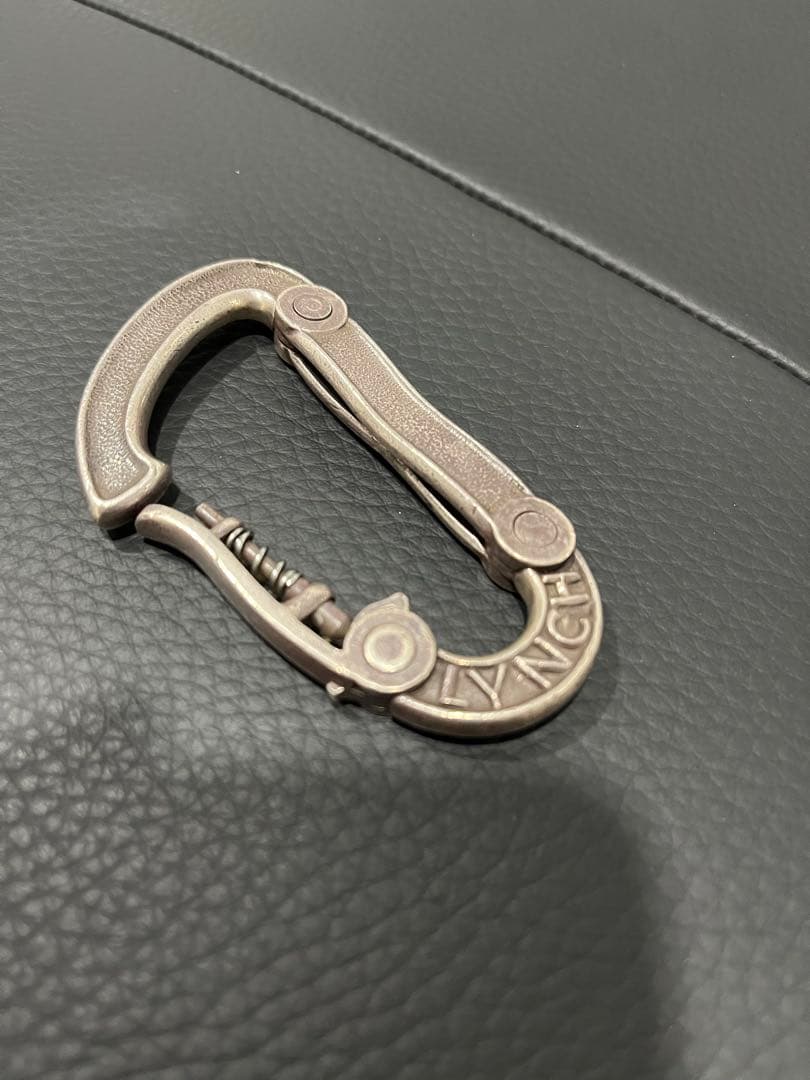 LYNCH SILVERSMITH カラビナ 廃盤品　凹みあり。 LYNCH SILVERSMITH CARABINA | lathe's STORE