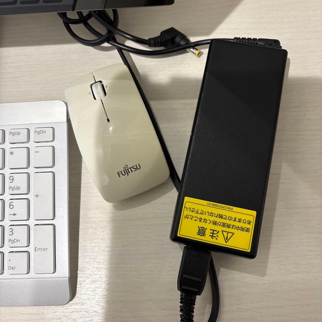 かぴばらくん様専用の！ESPRIMO FMVF78LDWYジャンク現状渡し！ - メルカリ